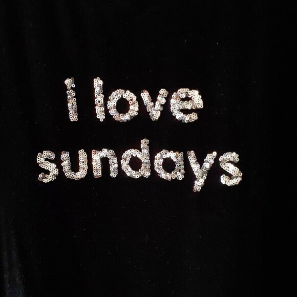 NWOT Peace Love World “I love Sundays” black sweater top, M/L - Picture 7 of 8